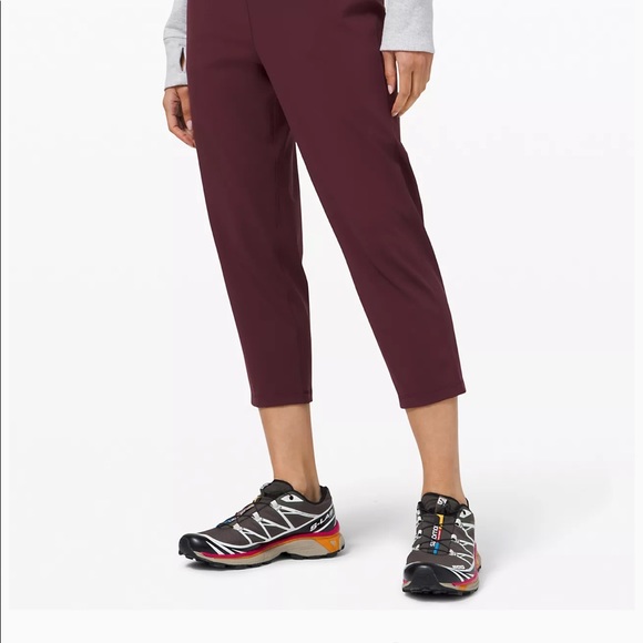 Lululemon keep moving crop new size 6 without tag - Picture 1 of 11